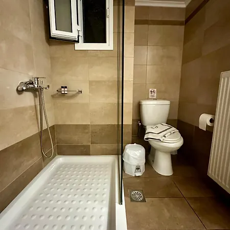 Kamvissis Hotel Tirós
