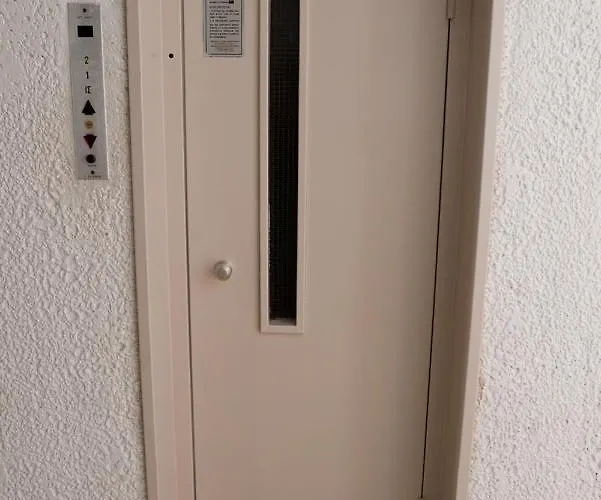 Hotell Kamvissis 2*