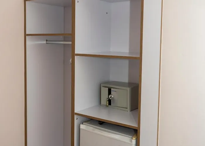Kamvissis Hotell Tirós