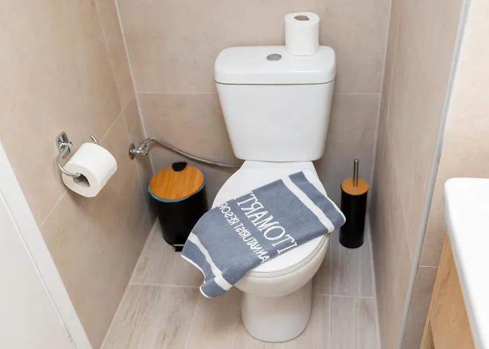 Hotell Kamvissis Tirós