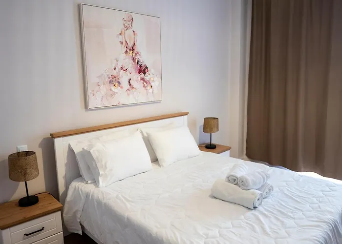 Hotell Kamvissis Tirós
